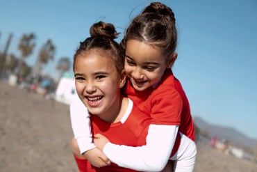 medium-shot-smiley-girls-outdoors